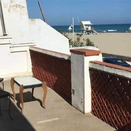 فيلة House Avenue Du Front De Mer 3 *